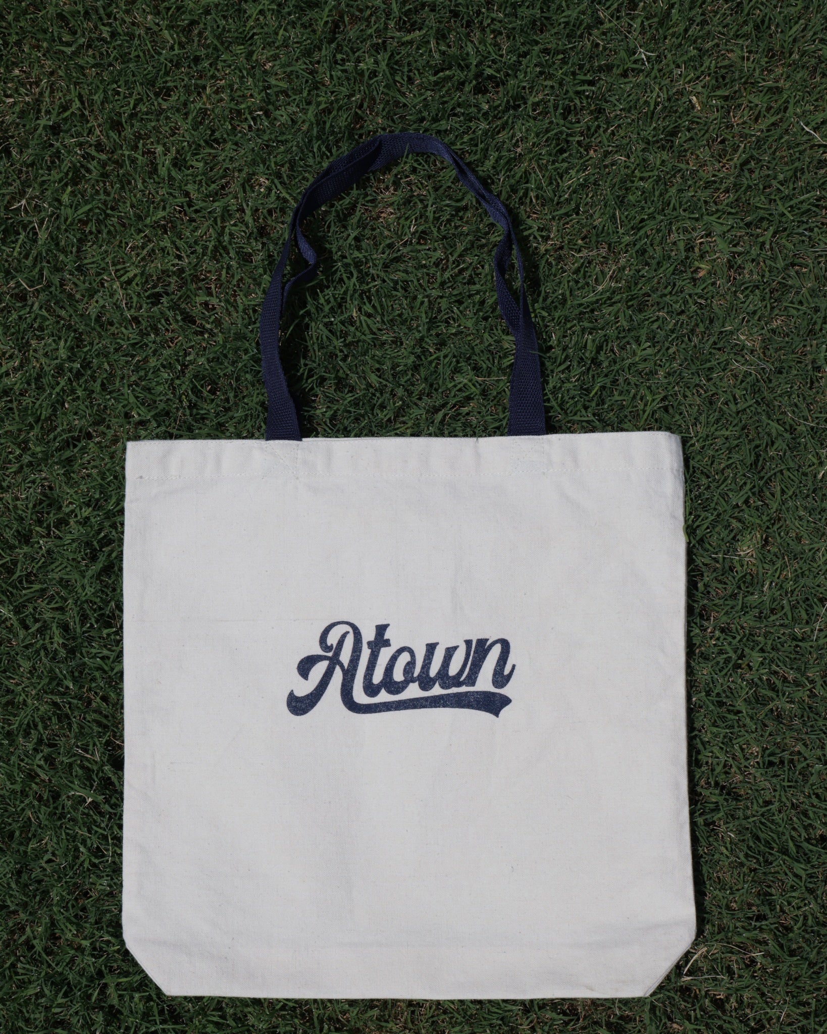 ATOWN TOTE (NAVY)